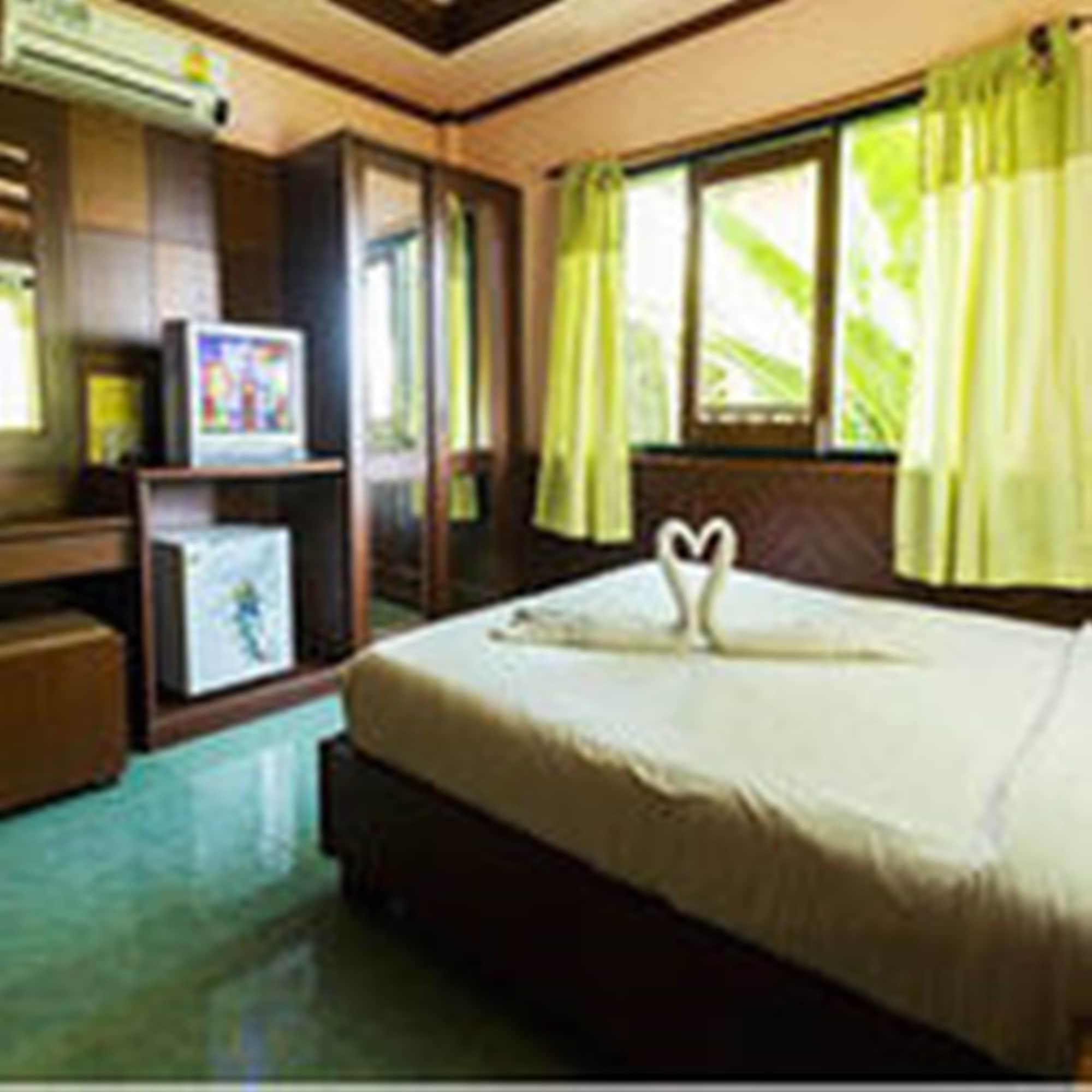 Rin Beach Resort Haad Rin Exterior photo