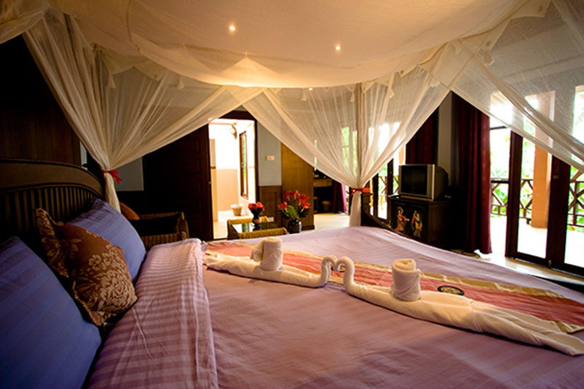 Rin Beach Resort Haad Rin Exterior photo
