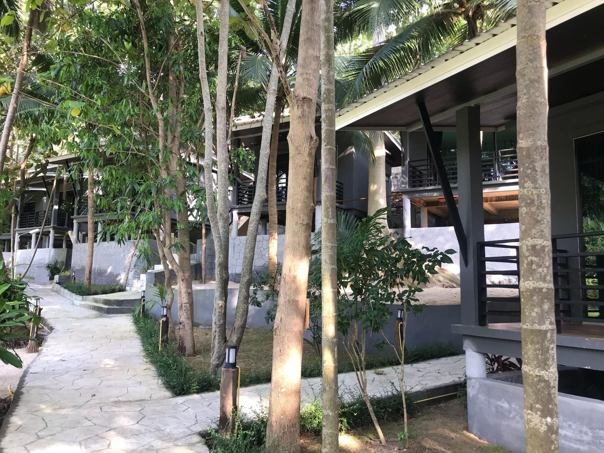 Rin Beach Resort Haad Rin Exterior photo