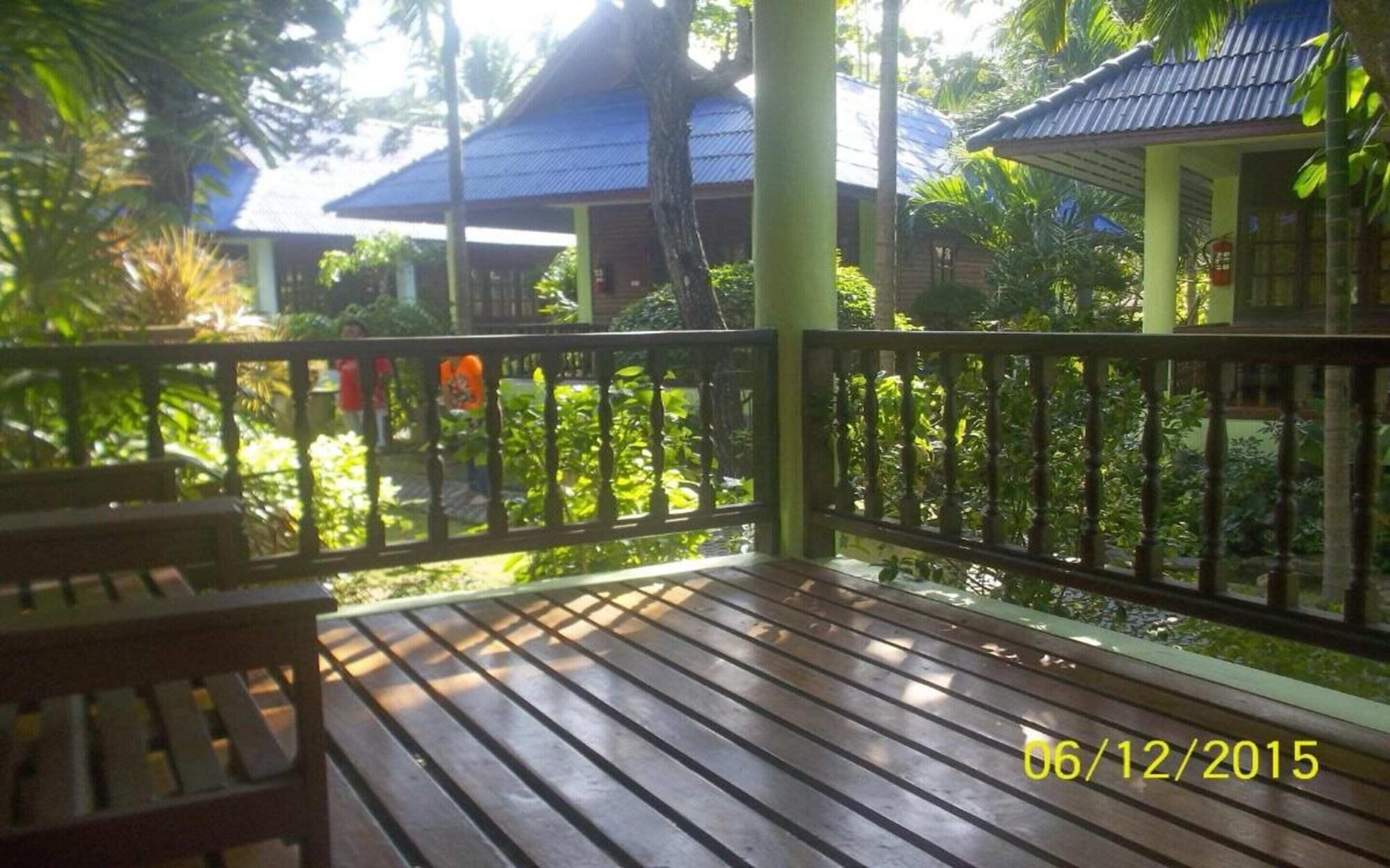 Rin Beach Resort Haad Rin Exterior photo