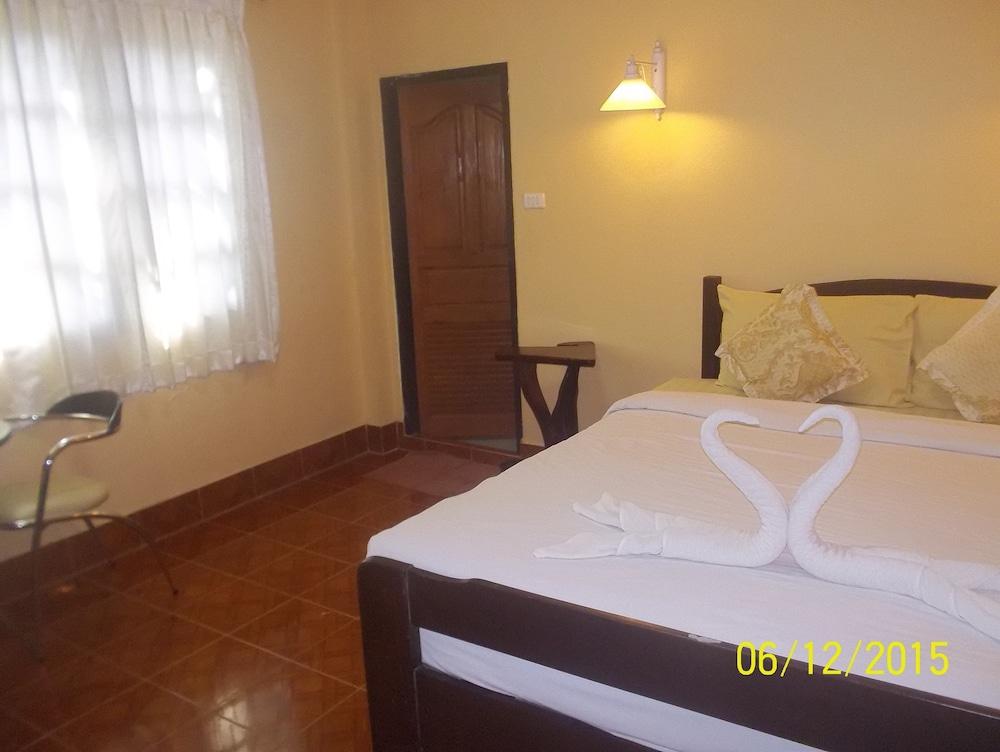 Rin Beach Resort Haad Rin Exterior photo