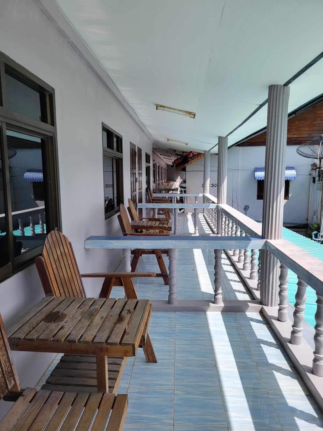 Rin Beach Resort Haad Rin Exterior photo